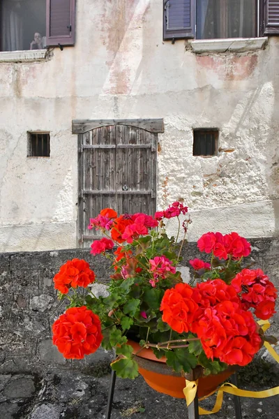 Drzwi Starego Domu Marsicovetere Wieś Górach Basilicata — Zdjęcie stockowe