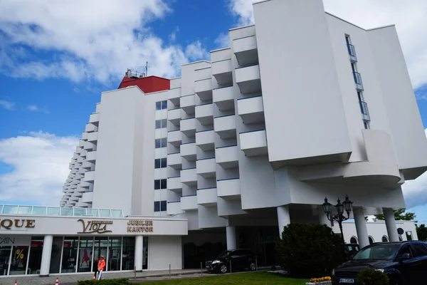 Vienna House Amber Baltic Miedzyzdroje Hotel Building Coast Blue Cloudy — Foto Stock