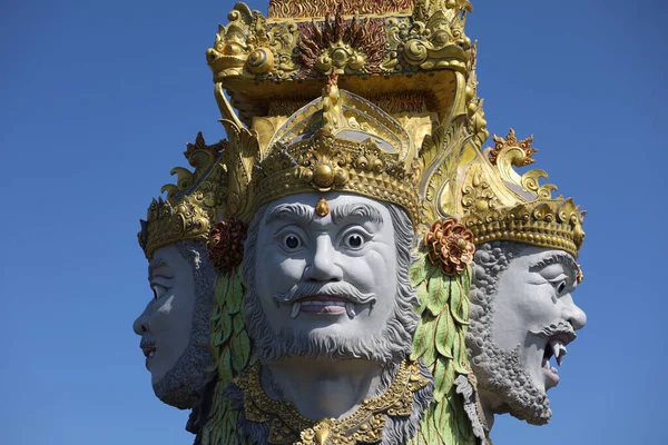 Estatua Con Varias Cabezas Indonesia —  Fotos de Stock