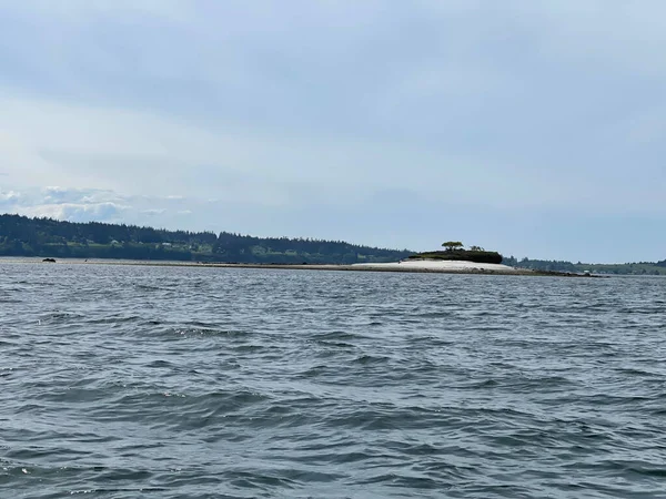 Güneşli Bir Günde Güzel Bir Deniz Manzarası — Stok fotoğraf