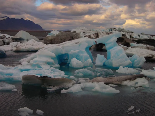 Jokulsarlon Zlanda Nın Buzul Gölünün Güzel Bir Manzarası — Stok fotoğraf