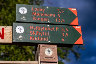 Sorlihavna Lorenskog Norveç 'ten yola çıktı.