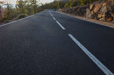 El Teide Ulusal Parkı 'nda Bulutlu Gün Yolu Tenerife Kanarya Adaları İspanya