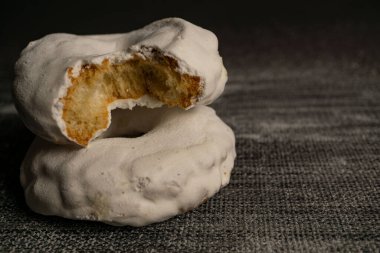 Siyah dipli jöleli şeker.