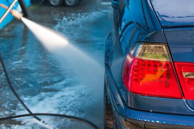 Araba yıkama, özel köpüklü araba yıkama ve özel yumuşak fırça ve yüksek basınçlı su, BMW E46, Volos Greece 5-26-202