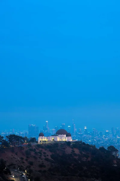 Colpo Verticale Dell Osservatorio Griffith Una Collina Los Angeles California — Foto Stock