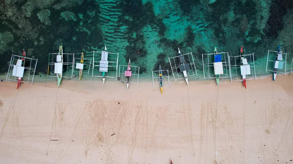 Вид Воздуха Тропический Пляж Бирюзовой Морской Водой Коралловый Риф Причалами — стоковое фото