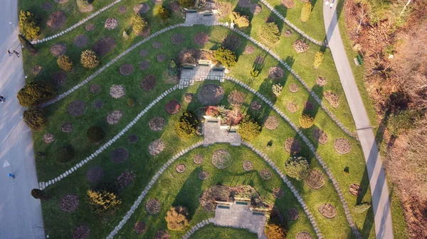 Montoire İcat Mekanı Lozan, İsviçre 'deki bir parkın en üst görüntüsü.