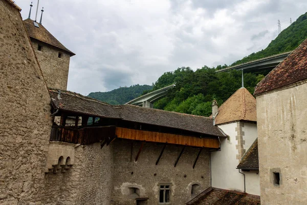 Medieval Chillon Castle Veytaux Switzerland Mountains Cloudy Sky Background — Stock Photo, Image