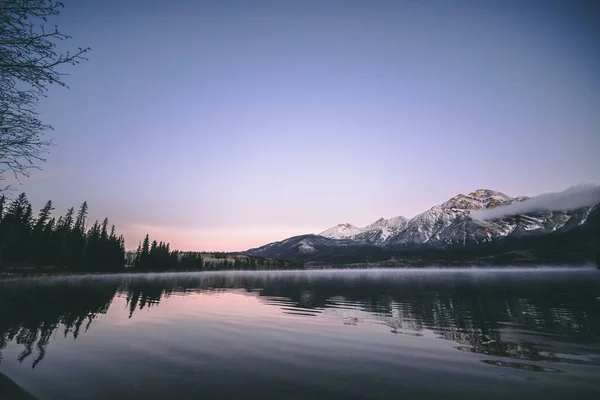 Beautiful View Louise Alberta Mountain Lake Sunset Banff Canada — Stock Photo, Image