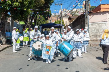 BELO ORIZONTE. MINAS GERAIS. Fırça darbesi. AGOSTO 05, 2007. Brezilyalı Folklorik Gruplar. Belo Horizonte şehrinden Brezilyalı Congado grupları. Brezilya.
