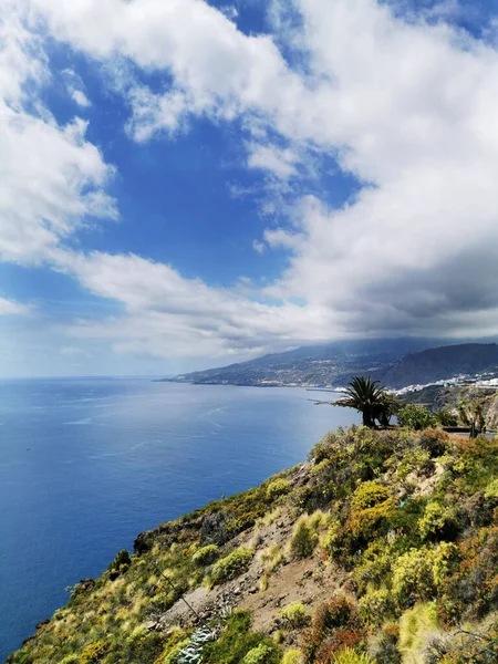 Una Verticale Paesaggio Con Oceano Atlantico Montagne Palma Spagna — Foto Stock