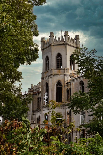 Wieża Krzyżem Pałacu Grochowskiego Tereshczenki Czerwonem Obwód Żytomierza Ukraina — Zdjęcie stockowe
