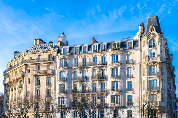 Paris Bölgedeki Güzel Binalar Tipik Cepheler — Stok fotoğraf