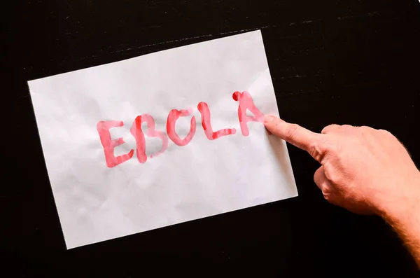 Texte Word Ebola Écrit Avec Sang Sur Livre Blanc — Photo