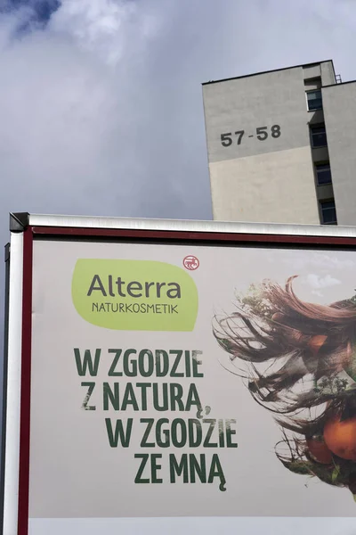 Eine Werbetafel Von Rossmann Alterra Der Pilsudskiego Straße Poznan Polen — Stockfoto
