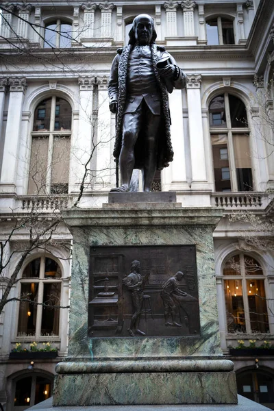 Estátua Benjamin Franklin Boston Massachusetts — Fotografia de Stock