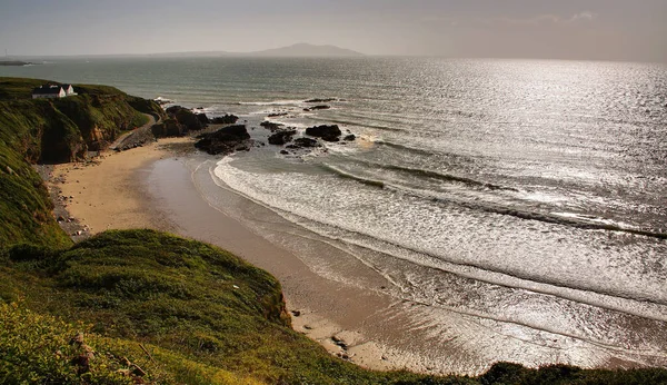 Church Bay Din Anglesey Țara Galilor Marea Britanie Într Însorită — Fotografie, imagine de stoc