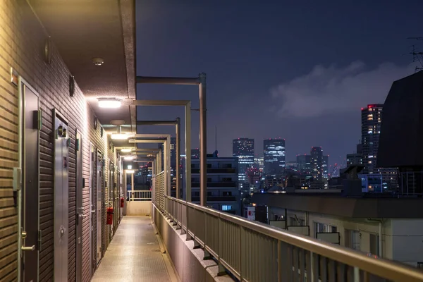 Vista Notturna Della Città Del Corridoio Appartamento Osaka Giappone — Foto Stock