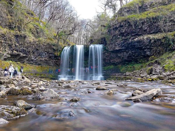 英国四座瀑布漫步的自然景观 — 图库照片