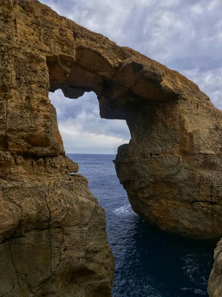 Formación Ventanas Roca Natural Wied Mielah Isla Gozo Malta —  Fotos de Stock