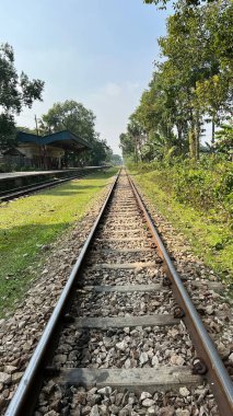 Chandpur, Bangladeş 'teki demiryolu raylarının dikey görüntüsü
