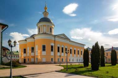 Kolomna şehrindeki Epifani Staro-Golutvin Manastırı 'nın güzel bir manzarası