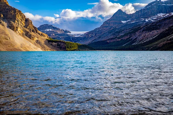 Beautiful View Bow Lake Surrounded Mountains Banff National Park Canada — Stock Photo, Image