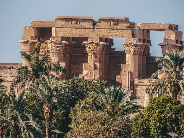 Utomhusvy Över Kom Ombo Templet Egypten Mot Klar Himmel — Stockfoto