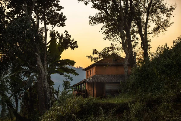 Una Splendida Vista Edificio Con Tramonto Sullo Sfondo — Foto Stock