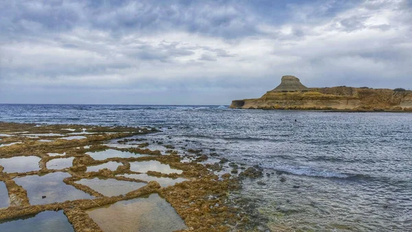 Pantalones Sal Isla Gozo Malta Con Salvamento También Vista — Foto de Stock