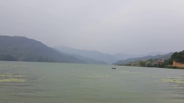 Het Een Grootste Zoetwatermeer Van Nepal Phewa Lake — Stockvideo