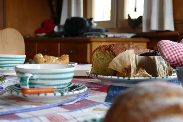 Caffè Torta Con Nonna Una Bella Giornata Primavera Immagine Calda — Foto Stock