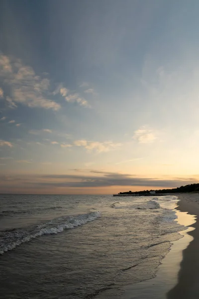 Ystad Sveç Güzel Bir Plajın Dikey Çekimi — Stok fotoğraf