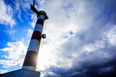Güney Tenerife Kanarya Adaları 'ndaki Kırmızı ve Beyaz Deniz Feneri