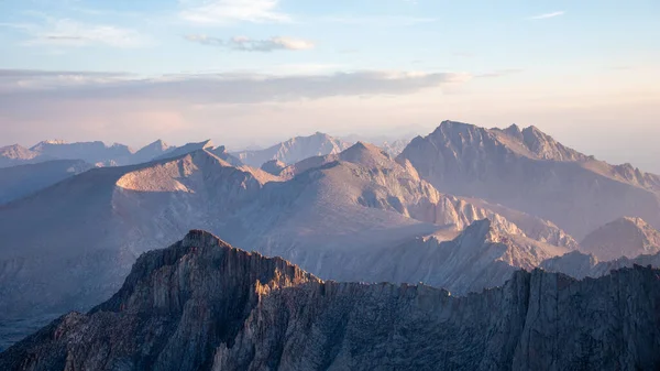 Eine Schöne Szene Des John Muir Trail Gebirges Unter Blauer — Stockfoto