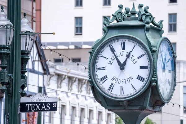 Relógio Verde Uma Rua Centro Houston Texas — Fotografia de Stock