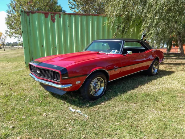 Viejo Deporte Rojo Chevrolet Camaro 396 Coupé Primera Generación Finales — Foto de Stock