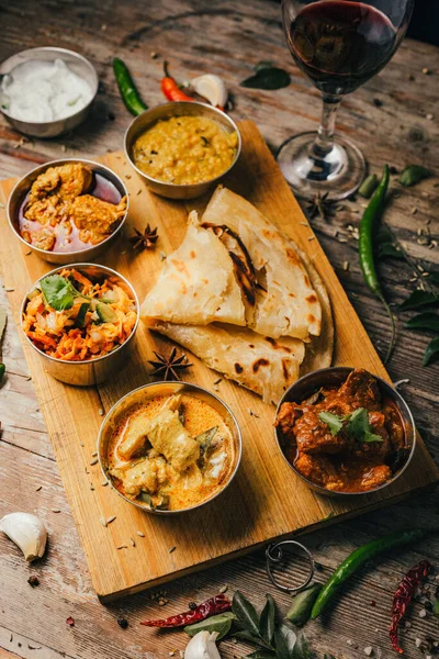 Restoranda Hint yemeği fotoğrafçılığı.