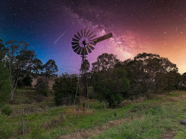 Beautiful View Windmill Field Starry Mysterious Sky — Stock Photo, Image