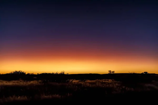 Een Zonsondergang Afrikaanse Savanne Nabij Hoofdstad Windhoek Namibië — Stockfoto