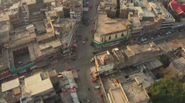 Pakistan Rawalpindi şehrinde Laal Haveli 'nin hava görüntüsü
