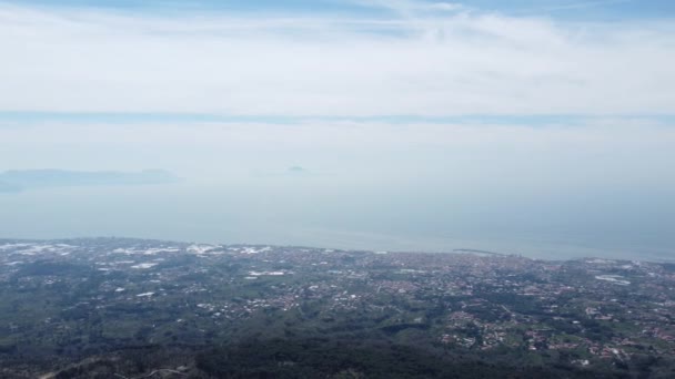 Воздушный Вид Тропу Богов Лесными Полями Фетано Побережье Амальфи Южная — стоковое видео