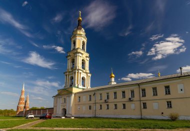 Kolomna şehrindeki Epifani Staro-Golutvin Manastırı 'nın güzel bir manzarası
