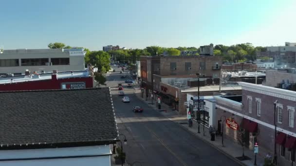 Flygande Drönarbild Naperville Illinois Slumpmässiga Gator Den Lilla Staden — Stockvideo