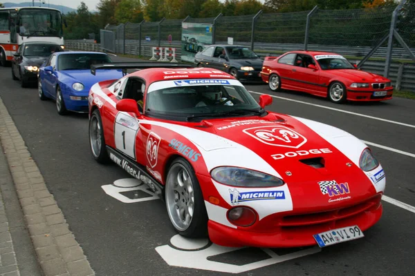 Closeup Red Dodge Viper Race Car Queue Driven Nurburgring — Stock Photo, Image