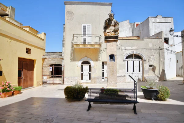 Uma Pequena Praça Bairro Histórico Presicce Uma Aldeia Província Lecce — Fotografia de Stock