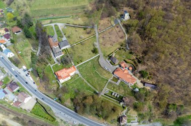 28 Aralık 1937 - 11 Şubat 1938 tarihleri arasında Romanya 'nın şair ve siyasetçi başbakanıydı.