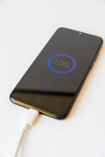 Mobile Phone Charging 100 Percent Battery Isolated White Background — Foto Stock