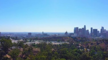 Los Angeles City Skyline 'ın güzel gündüz manzarası